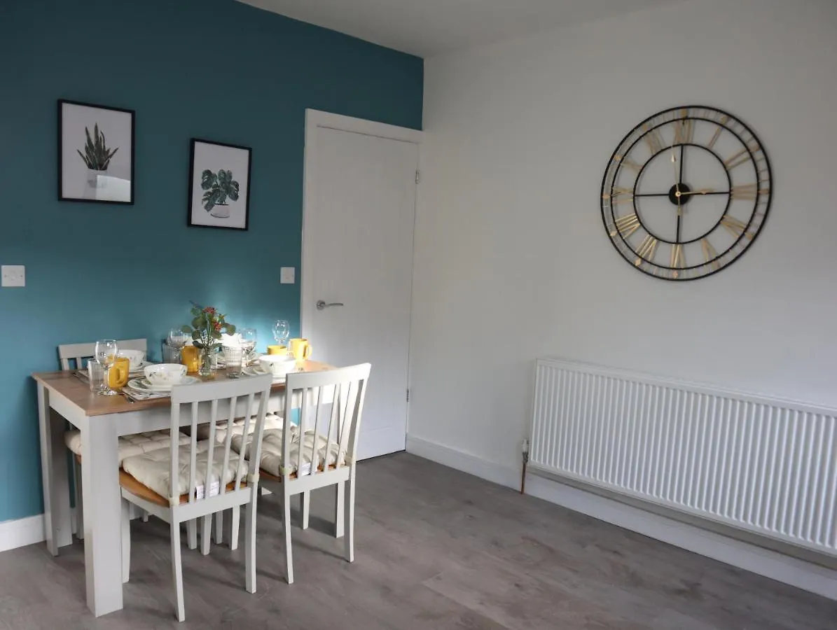 Prázdninový dům Sheffield 3-Bedroom House With Free Street Parking Velká Británie